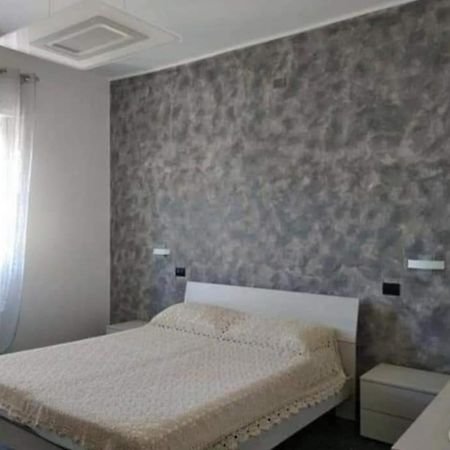Ad Un Passo Dal Mare Daire Savona Dış mekan fotoğraf